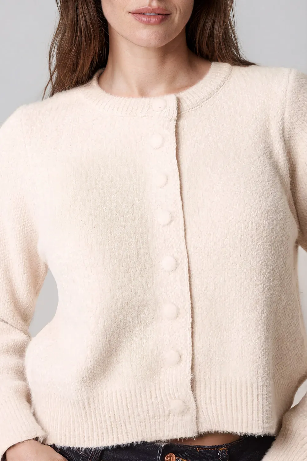 Aftershock London Cropped cardigan beige maglia morbida