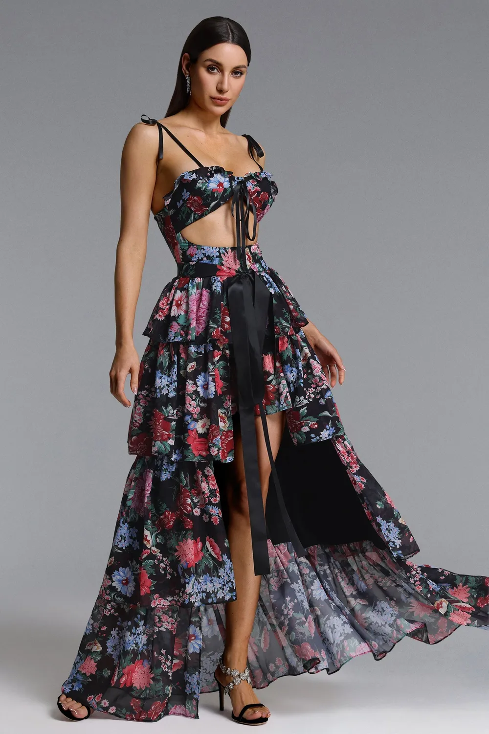 Bella Barnett Pale Chic Flowy abito maxi floreale multi