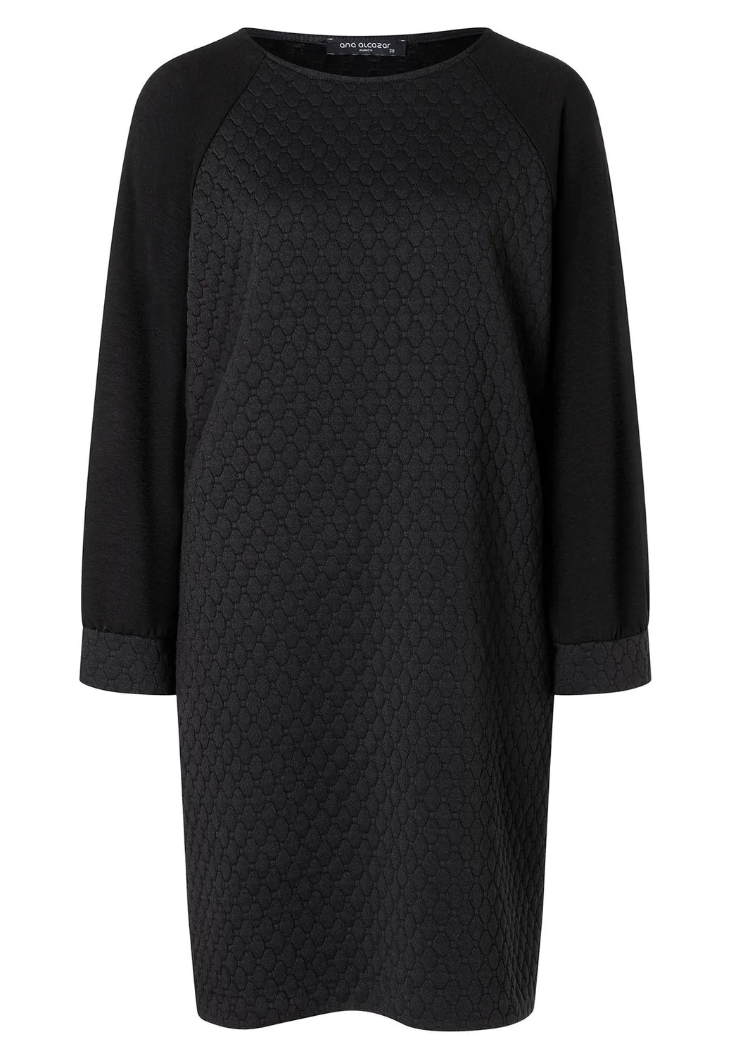 Ana Alcazar Adlara abito nero oversize