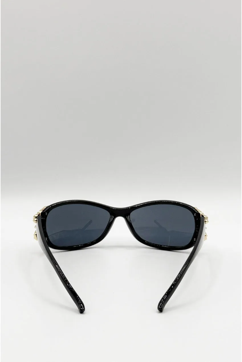 SVNX Vintage Wrap Around occhiali da sole neri farfalla