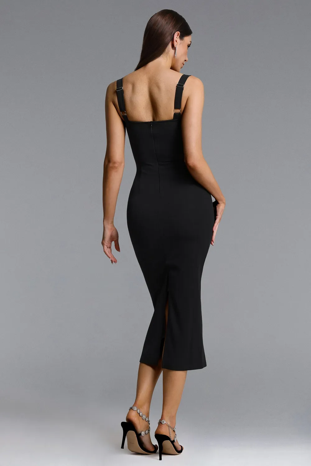 Bella Barnett Slare abito pizzo nero smanicato