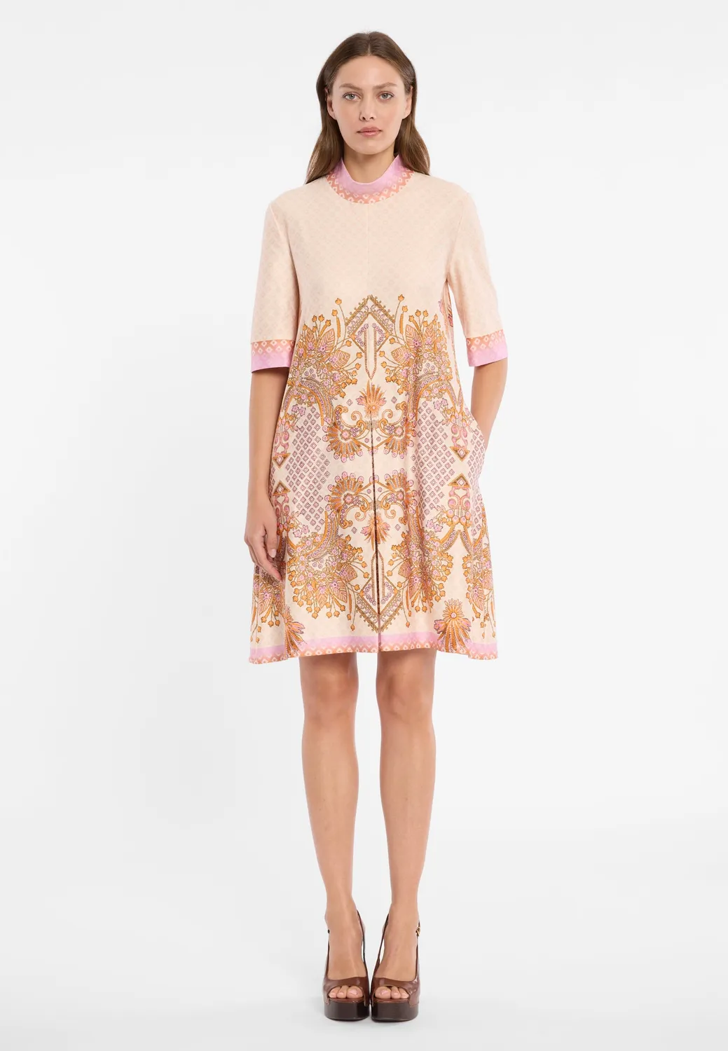 Ana Alcazar Dorali abito corto beige fantasia ocra