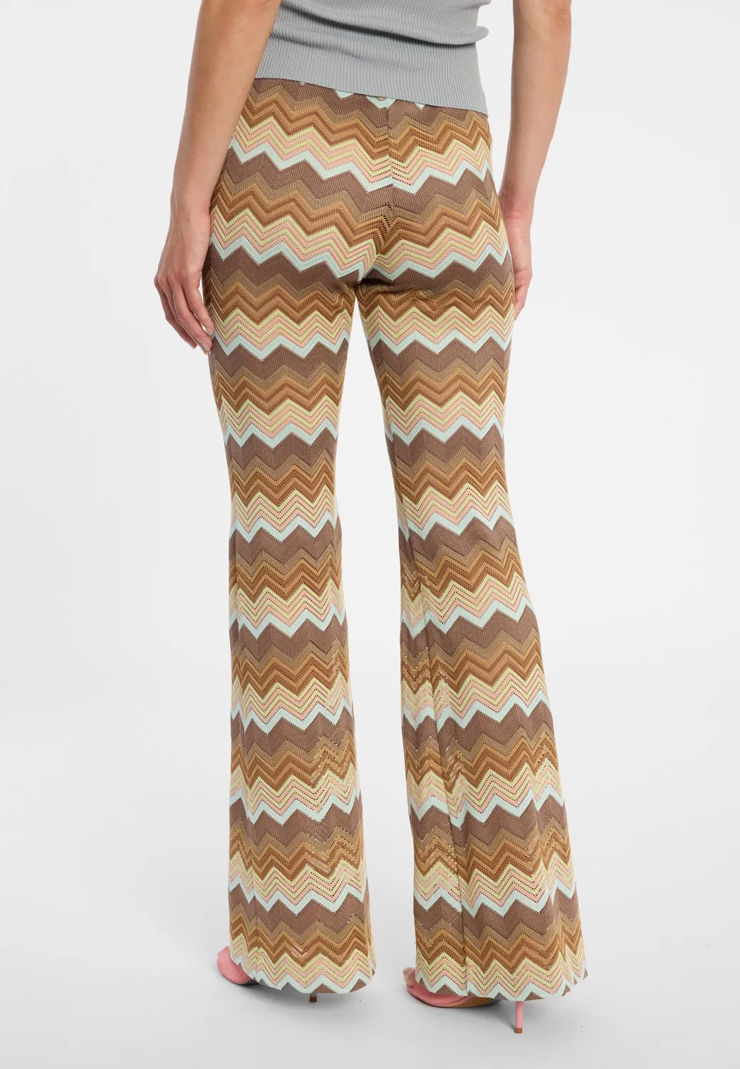 Ana Alcazar Dorea pantaloni a zampa marrone beige zigzag