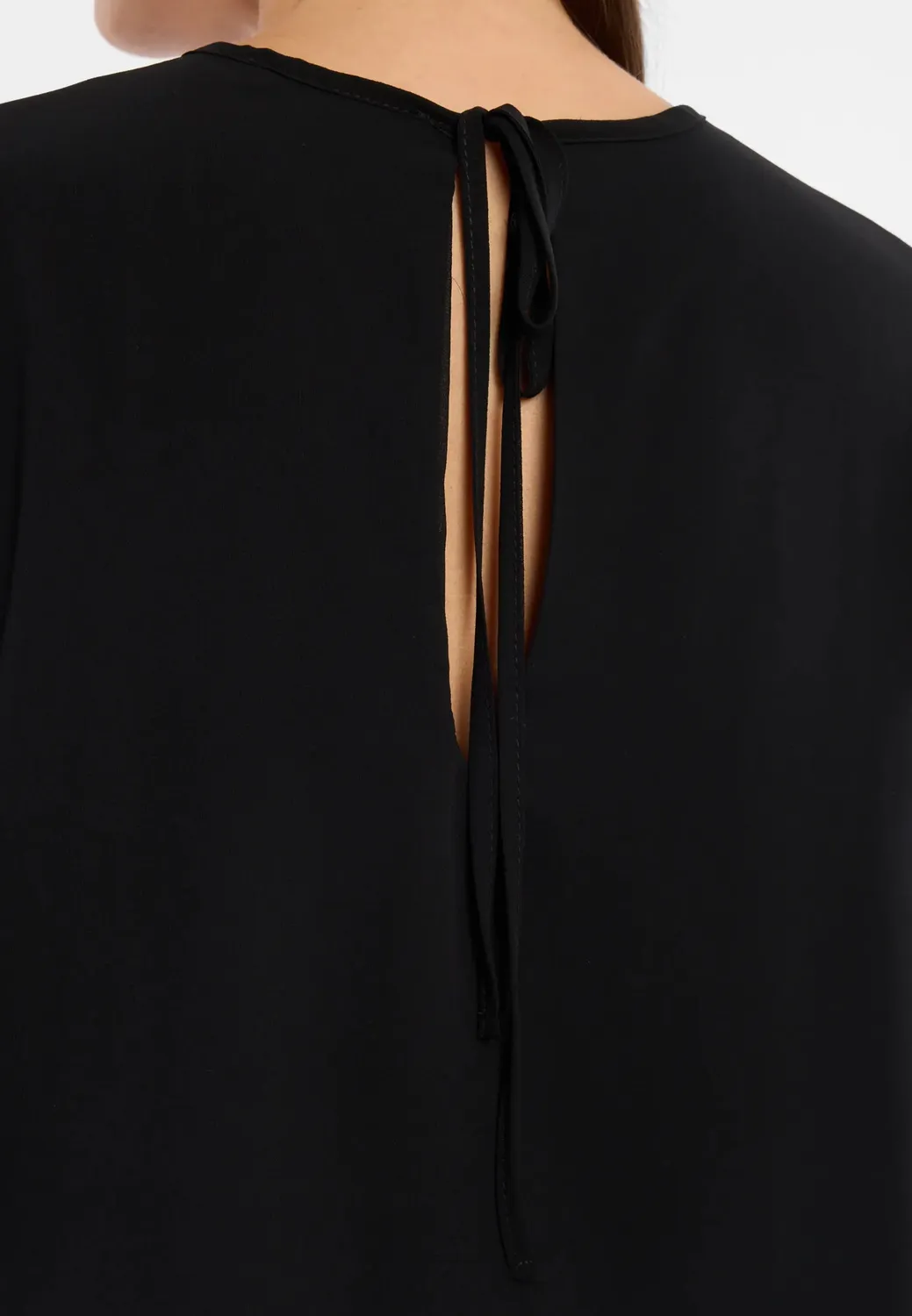Ana Alcazar Cosma top chiffon nero doppio velo