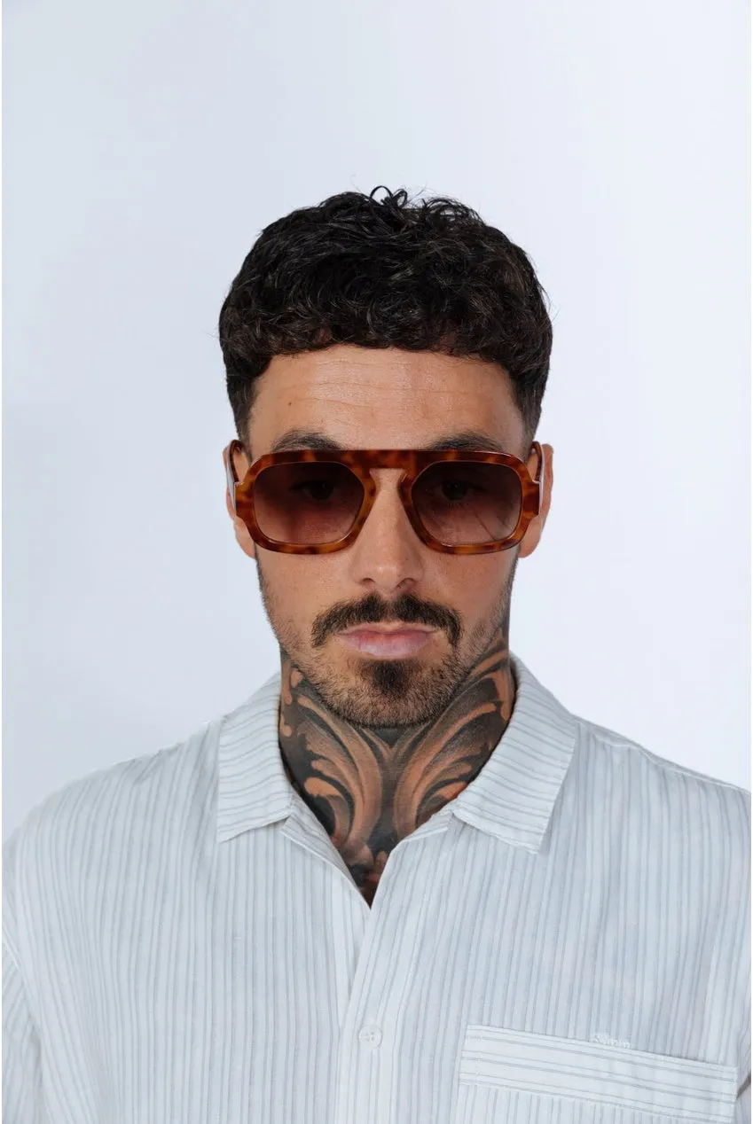 SVNX Retro Navigator Occhiali Sole Tartarugati UV400