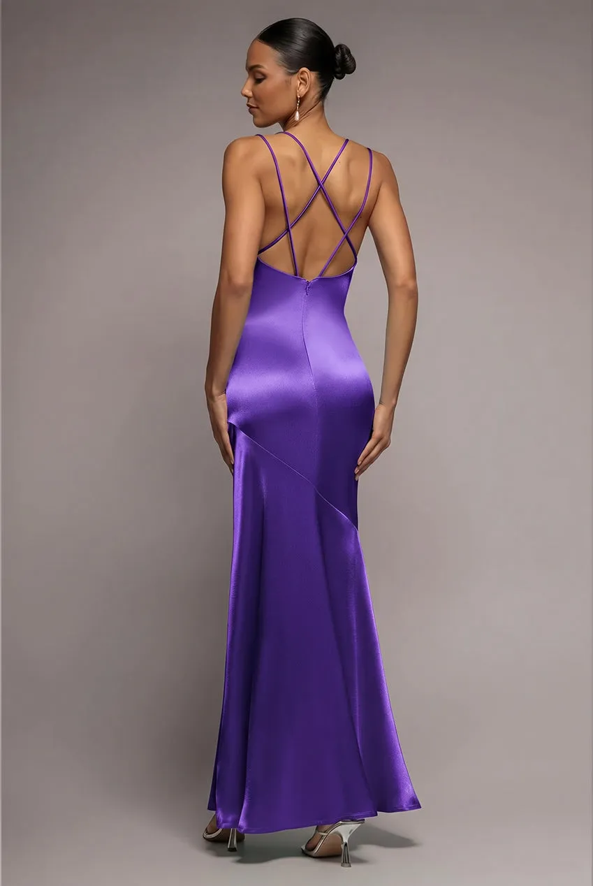 Goddiva Satin abito maxi raso viola scollo sciallato