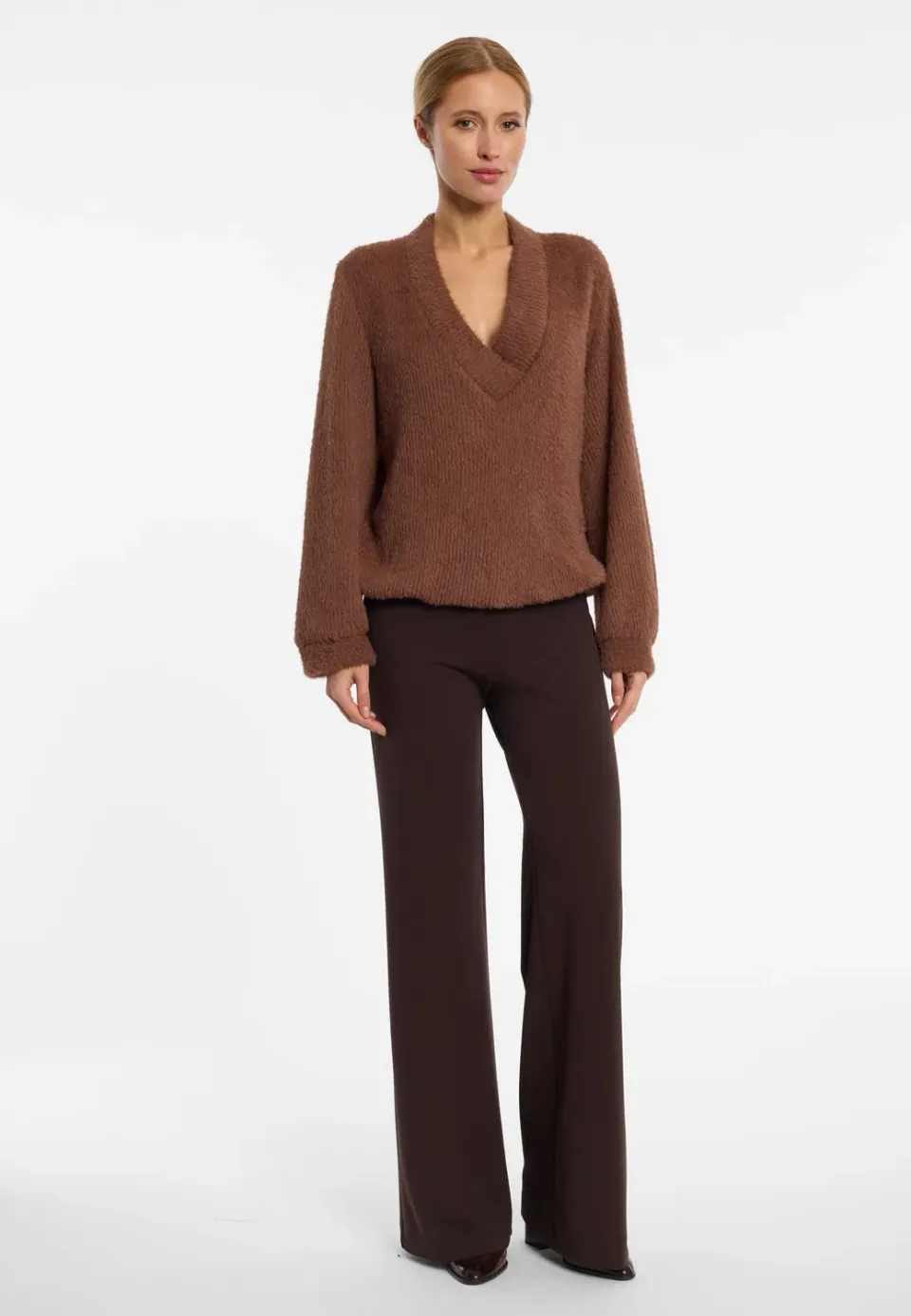 Ana Alcazar Enayas maglione scollo V cognac