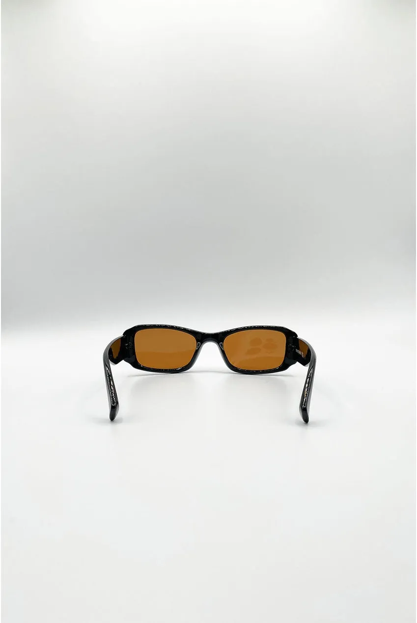 SVNX Bold Rectangle occhiali da sole marroni audaci
