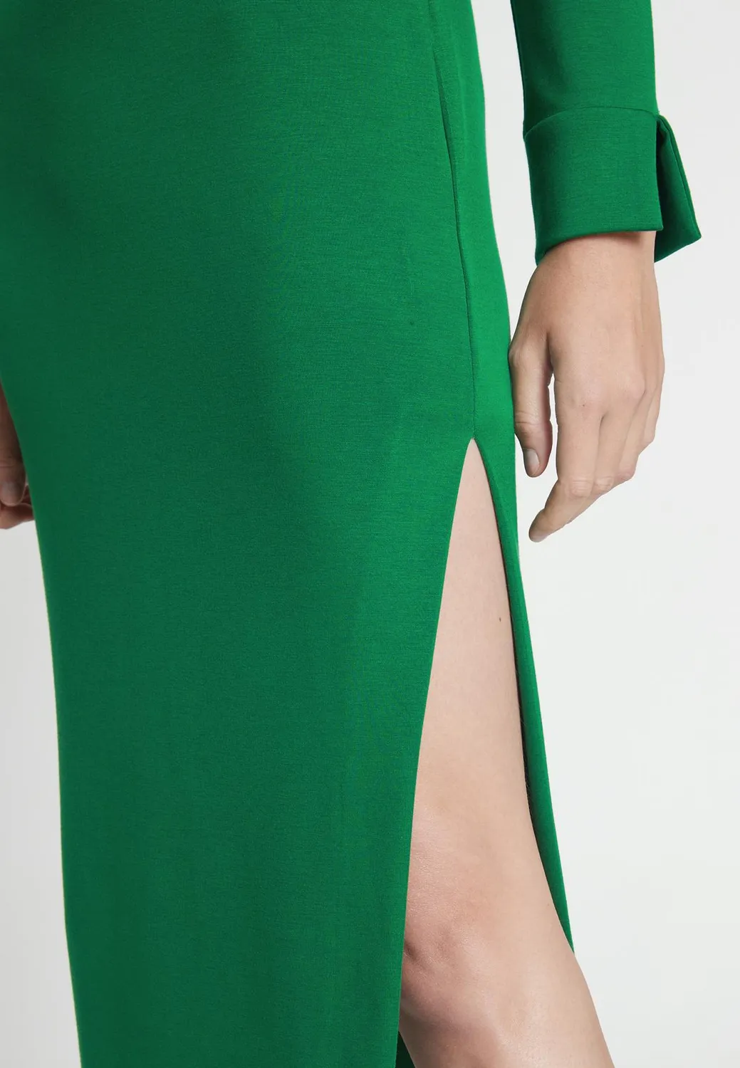 Ana Alcazar Melly abito midi verde collo alto cut-out