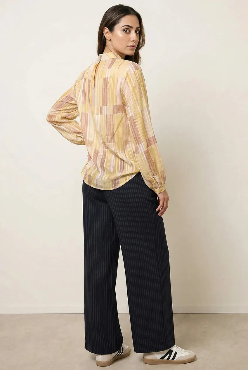 Blue Vanilla Tile Print camicia gialla collo alto