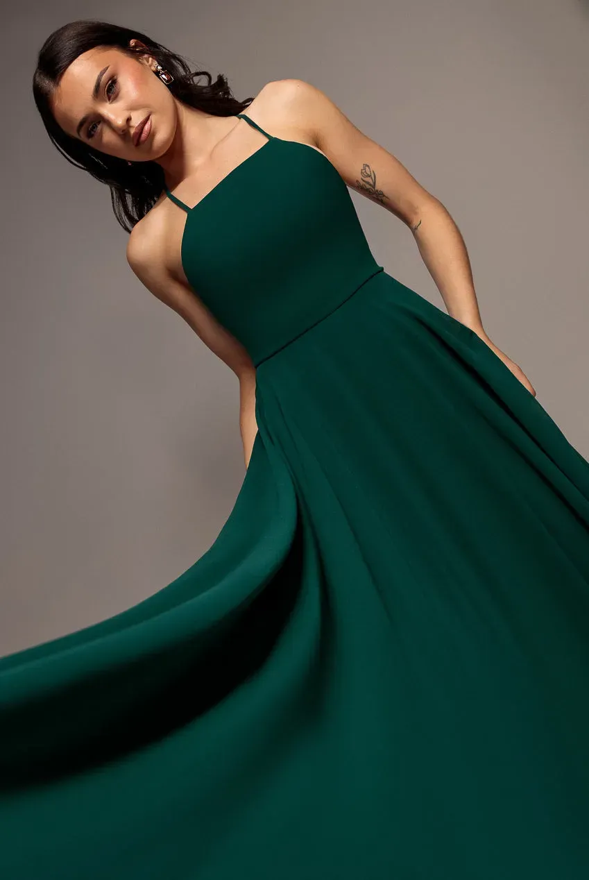 Goddiva Chiffon A Line abito maxi verde scuro senza maniche