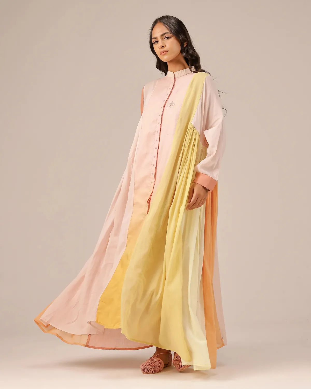 Our Dve Drift Dress abito taglia unica sfumato rosa giallo