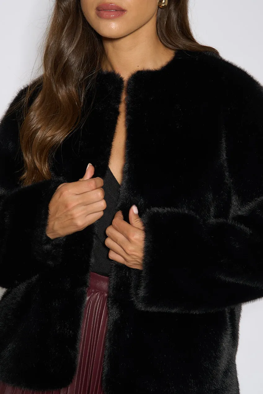Gini London Faux Fur giacca nera corta eco-pelliccia