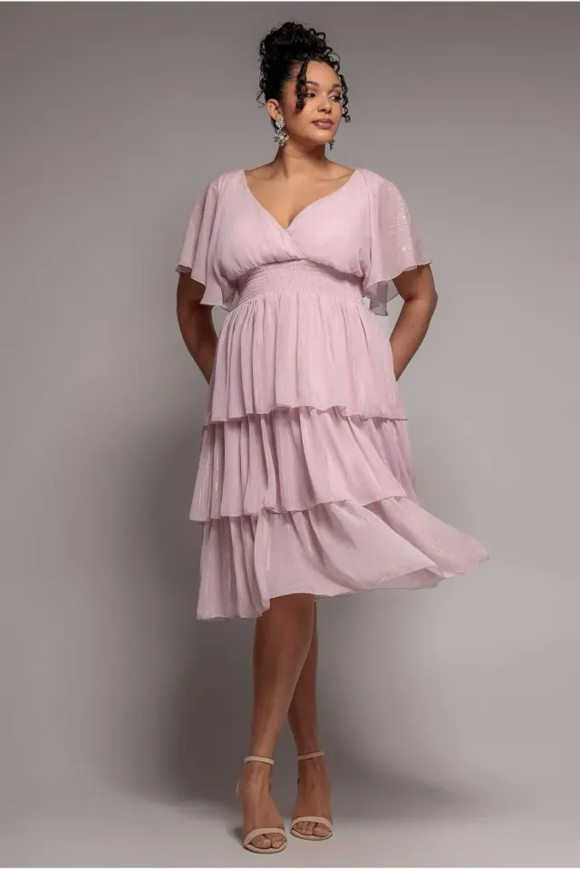 Goddiva Plus Lurex Chiffon Tiered abito midi rosa cipria