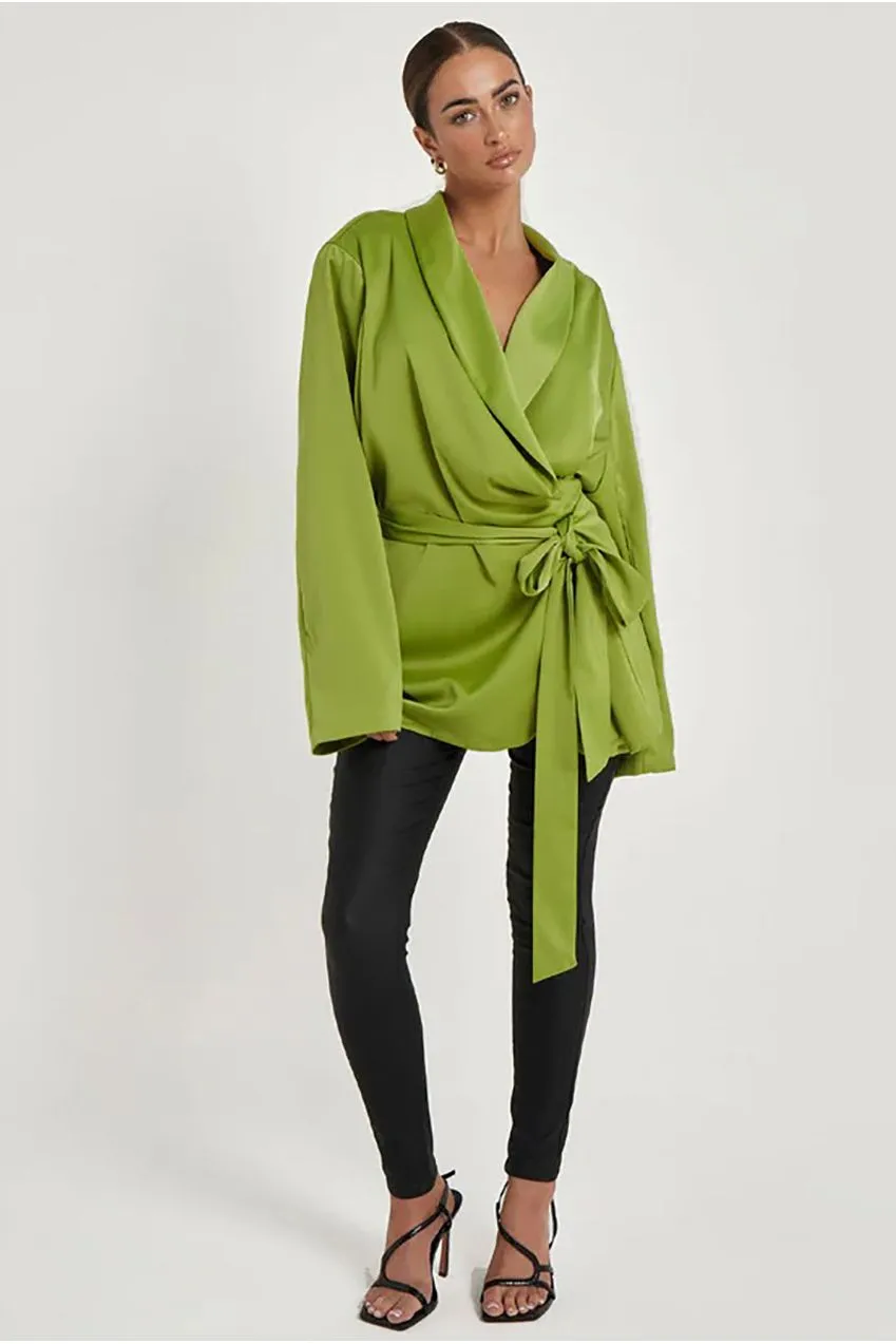 Urban Bliss Wrap blazer verde satin con cintura