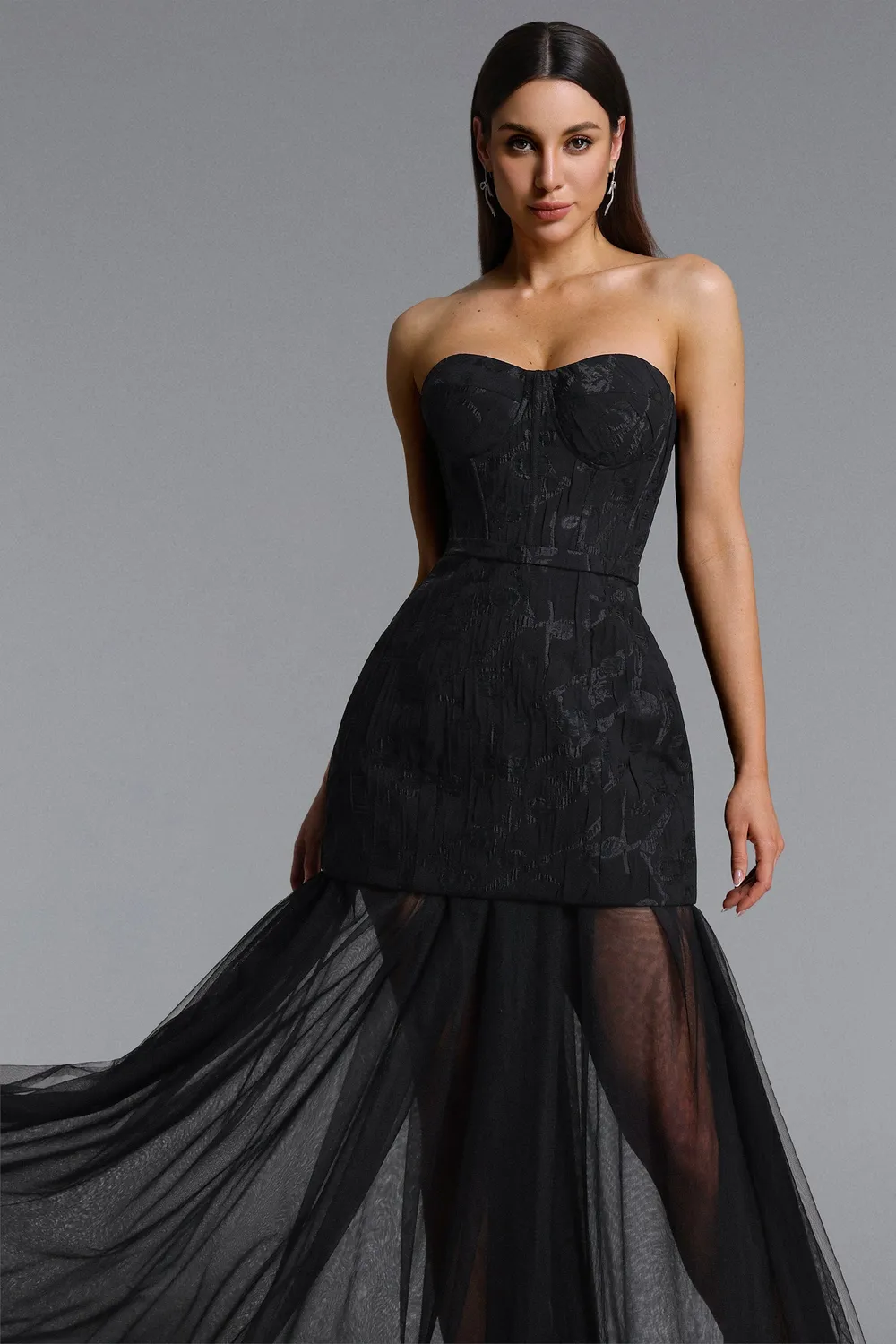 Bella Barnett Margo abito maxi nero jacquard monospalla