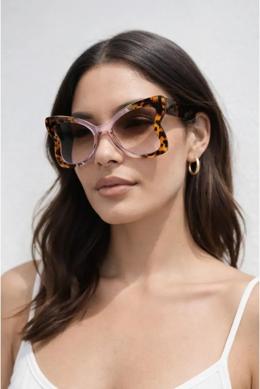 SVNX Oversized Butterfly occhiali da sole tartarugati marroni