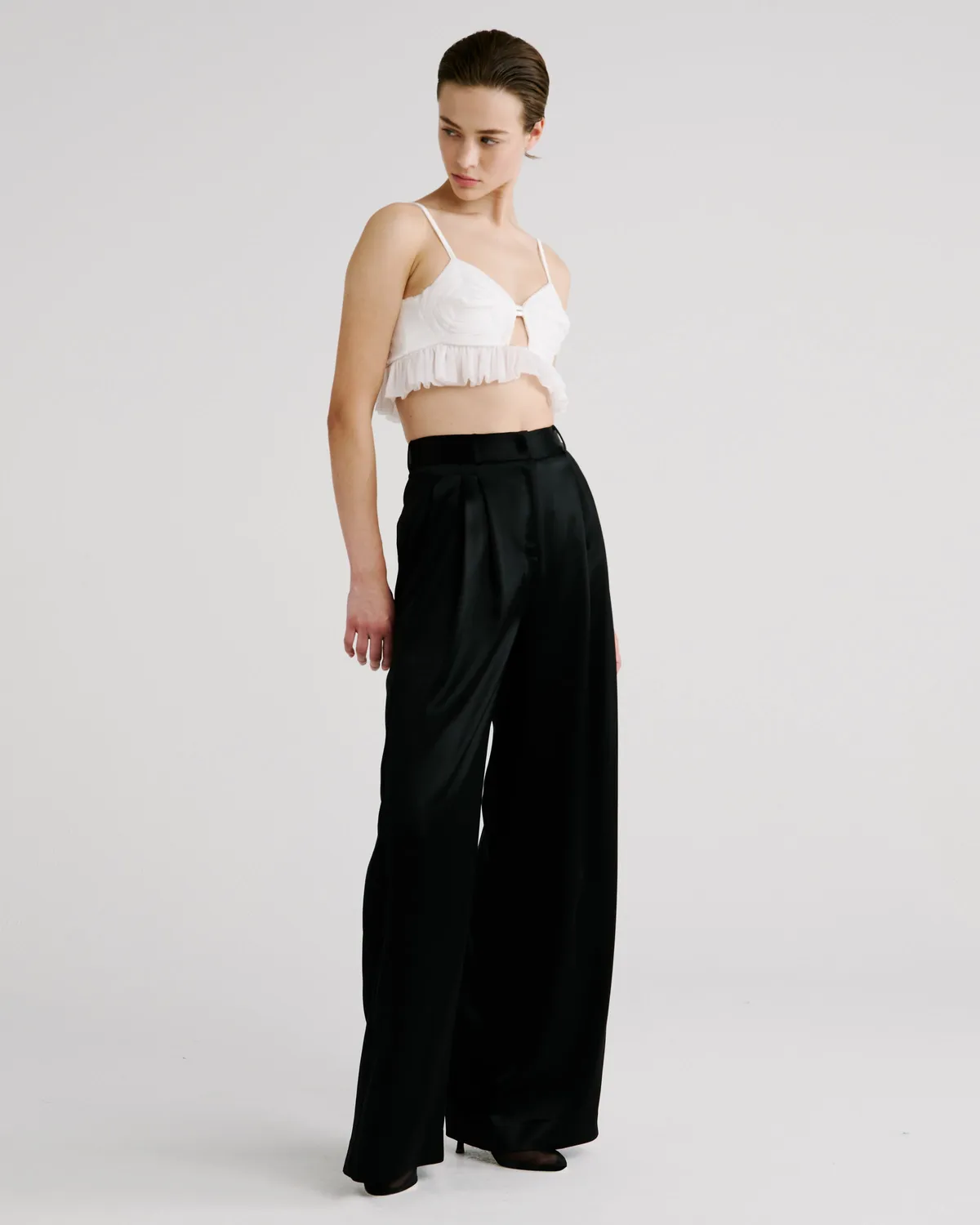 Violante Nessi Costes top avorio seta coppe scultoree