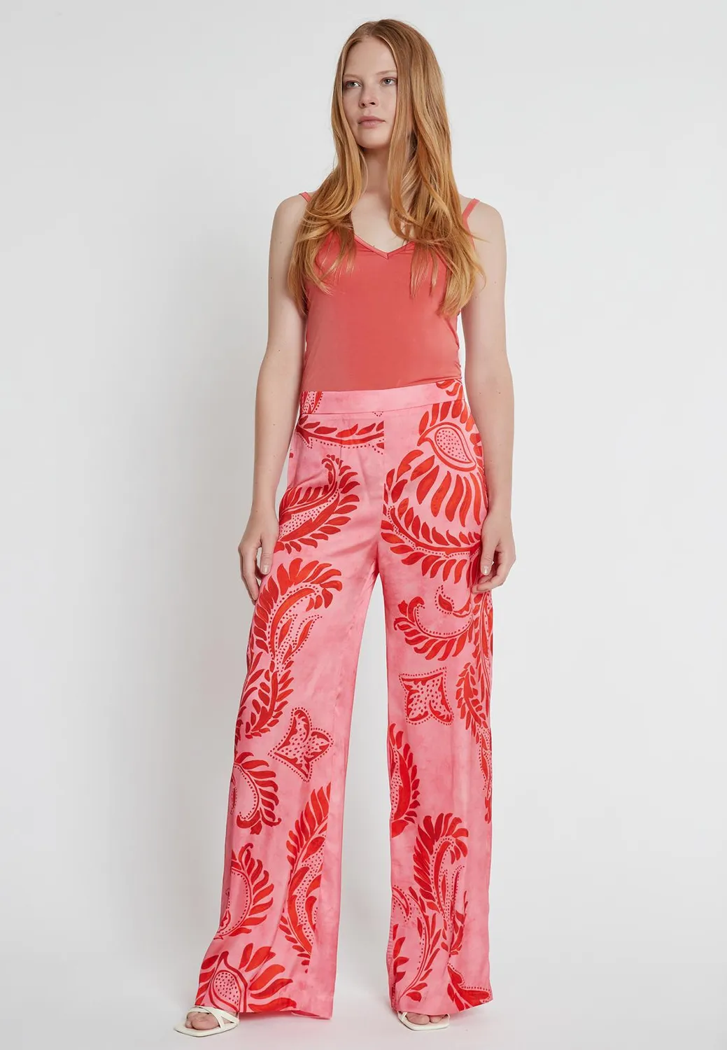 Ana Alcazar Kastea pantaloni larghi con fiori