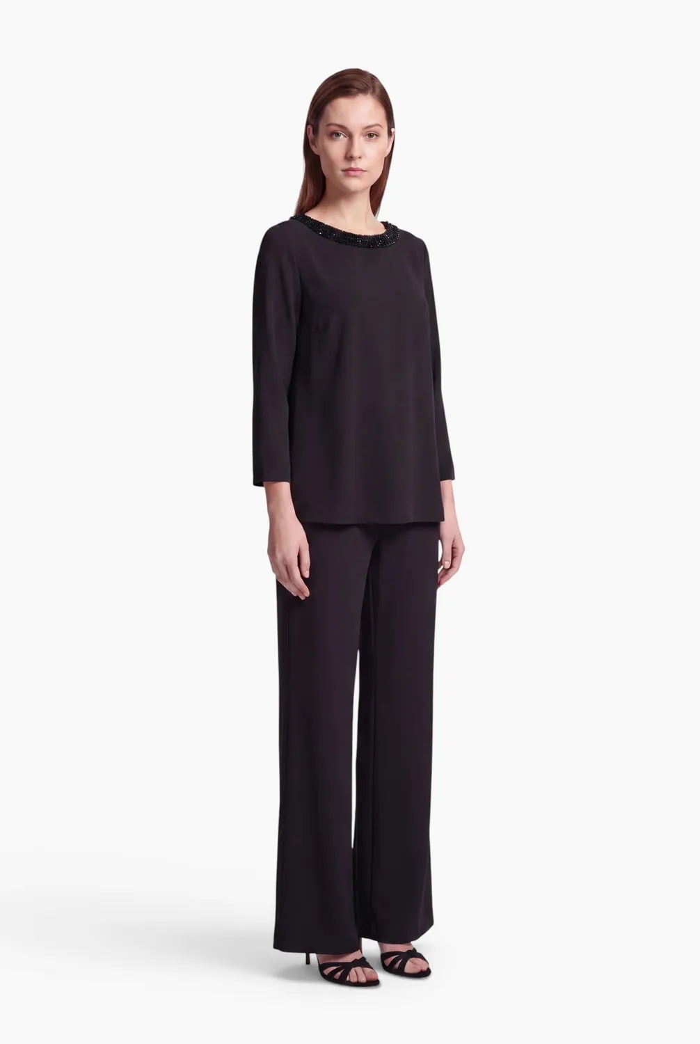 Ana Alcazar Engolia top nero collo barca perle elegante