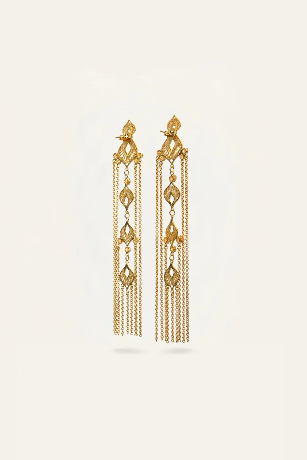 Johanna Ortiz Liberation Layers orecchini oro filigrana