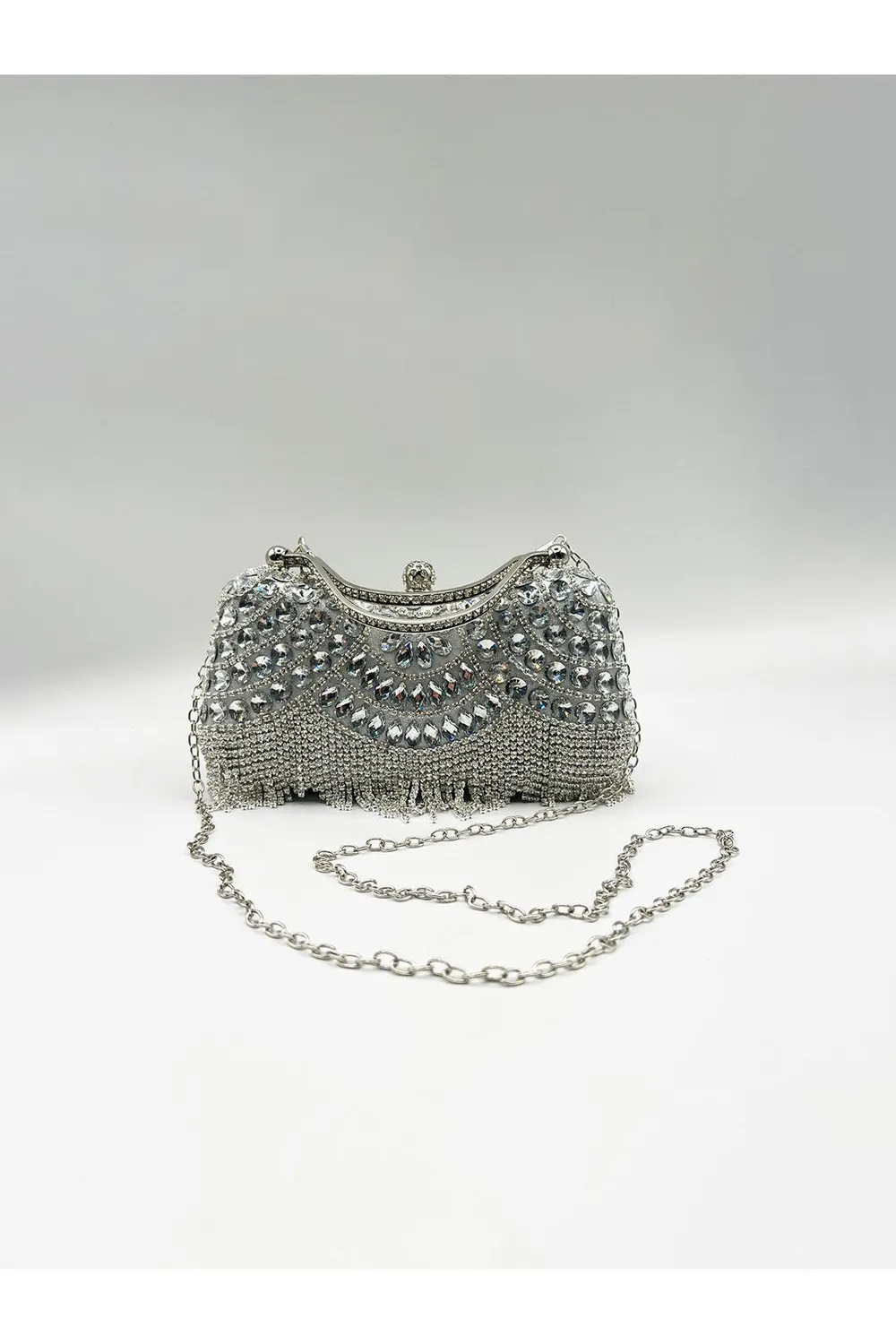 SVNX Fringe Clutch pochette argento con frange e catena