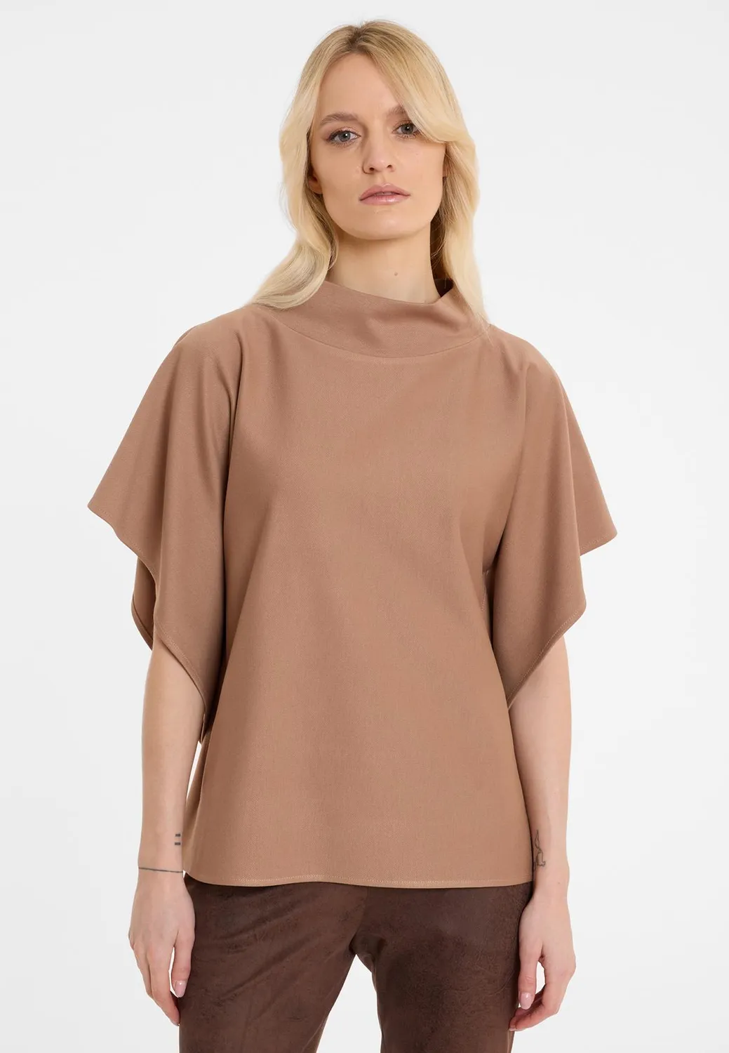 Ana Alcazar Akora top beige scollo a barca