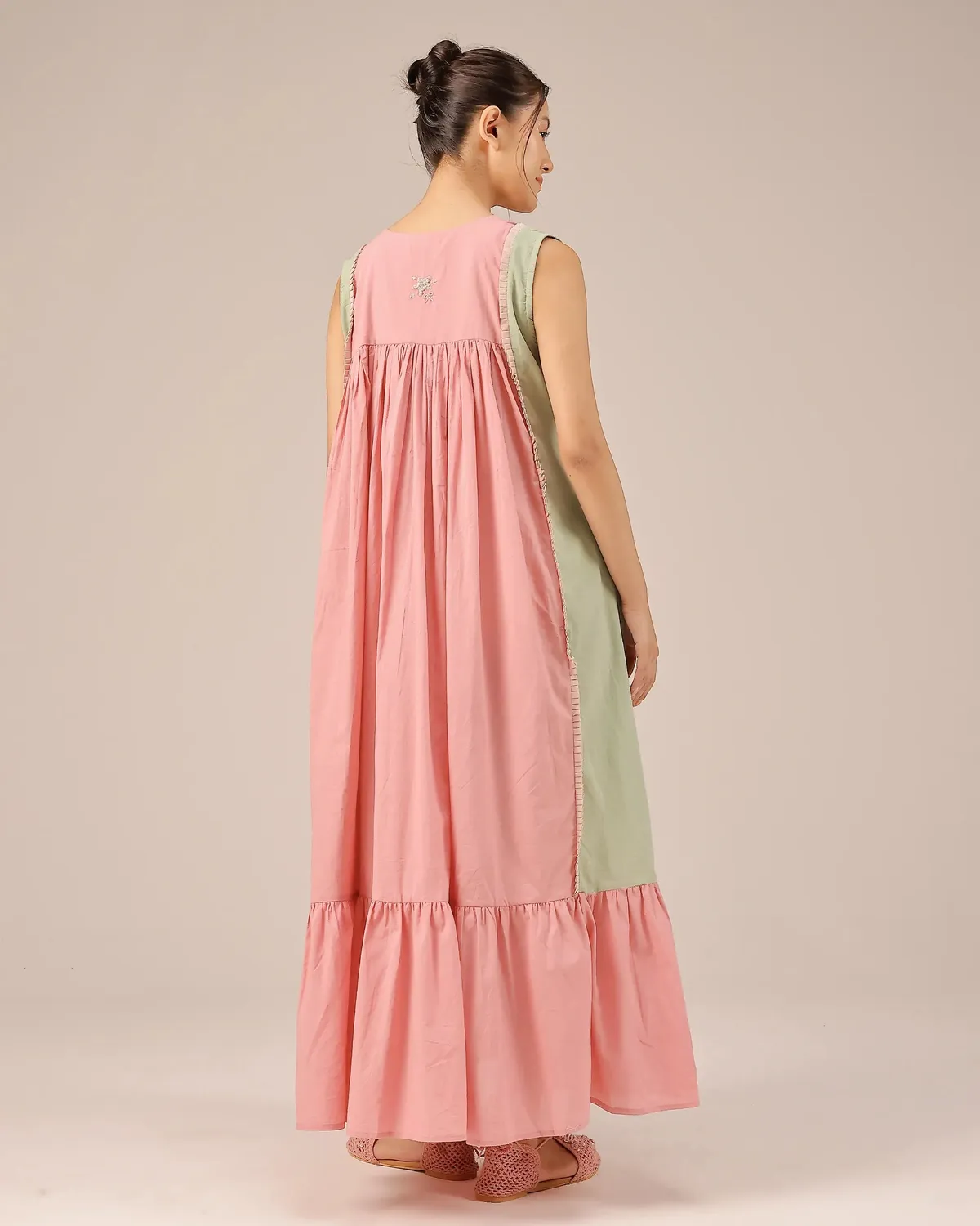 Our Dve Merry Berry completo abito giacca verde organza