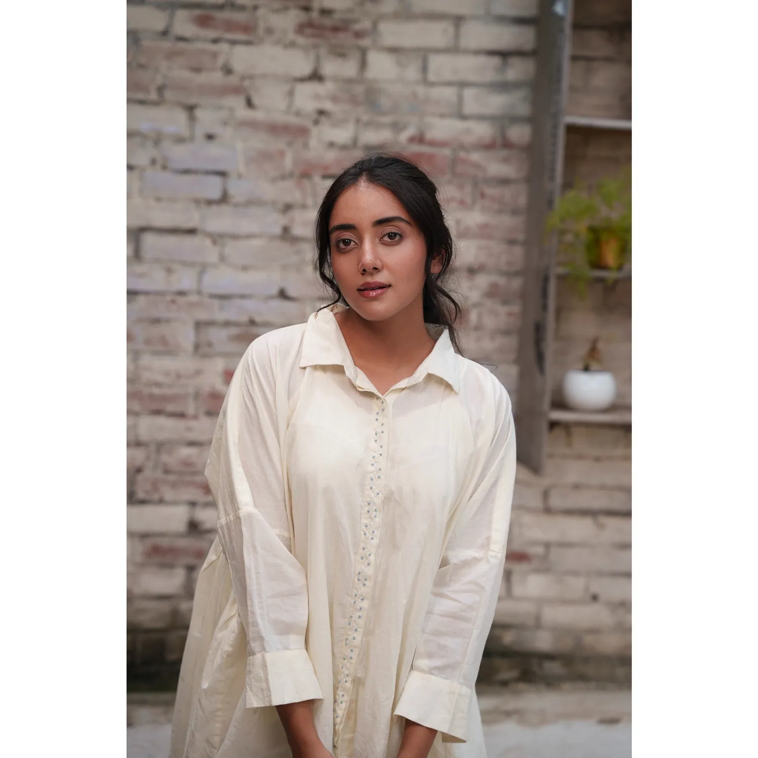 Our Dve Capsule 19 camicia beige cotone