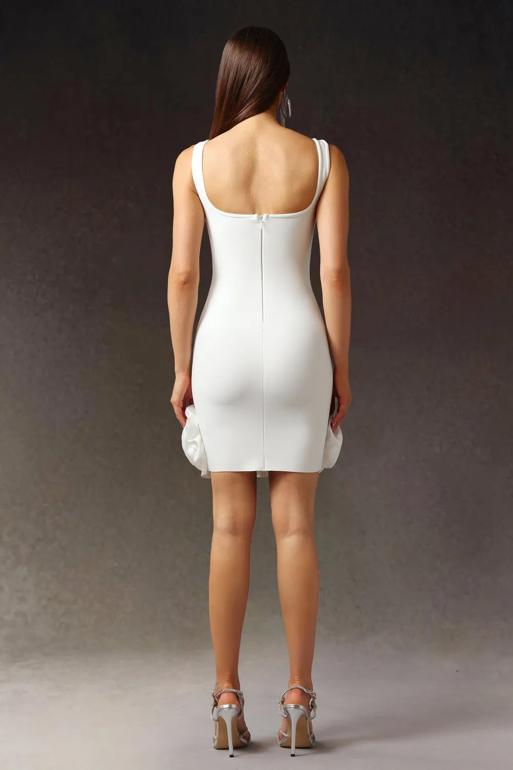 Bella Barnett Nomi abito mini bianco strass