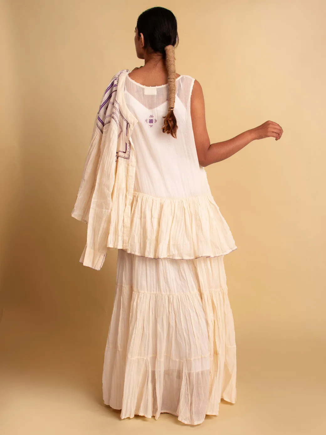 Our Dve Gowda Set completo abito giacca beige