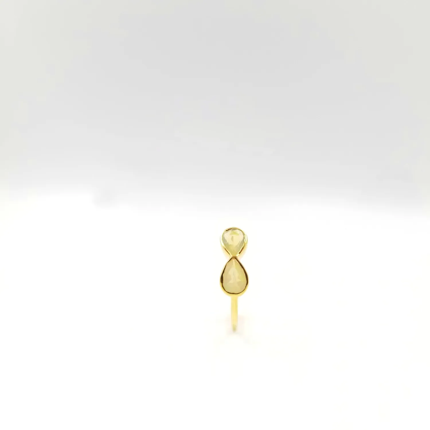 Our Dve Moonstone Infinity Ring anello pietra di luna placcato oro