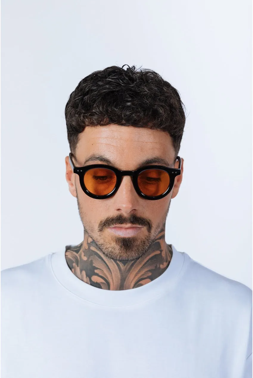 SVNX Bold Rounded occhiali da sole nero arancione UV400