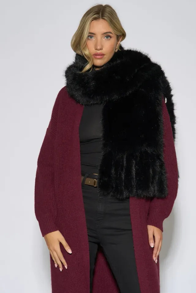 Gini London Faux Fur sciarpa nera con nappe