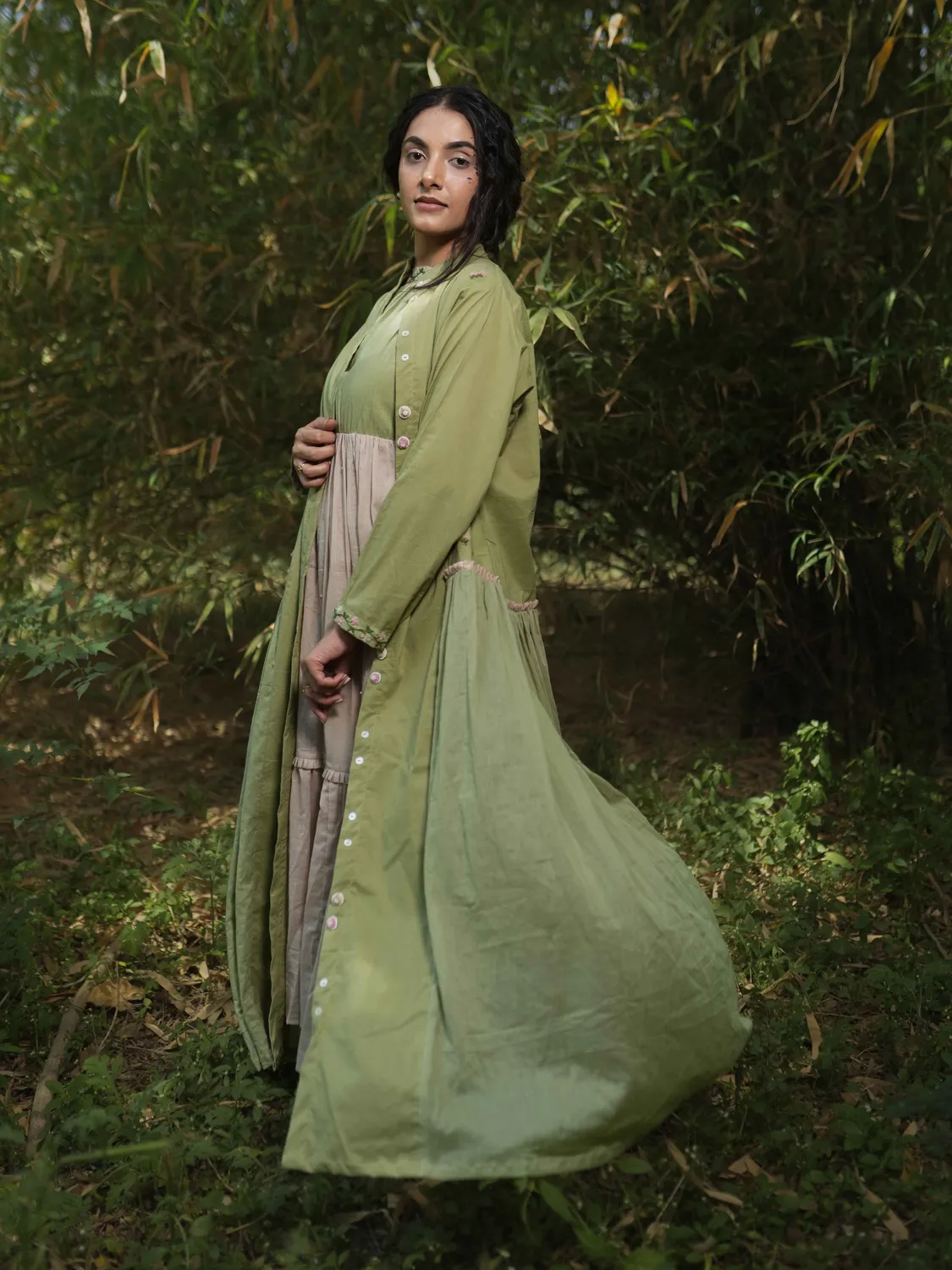 Our Dve Rabia completo abito giacca verde rosa cotone