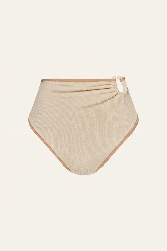 Johanna Ortiz Susurro Agua slip bikini ecrù