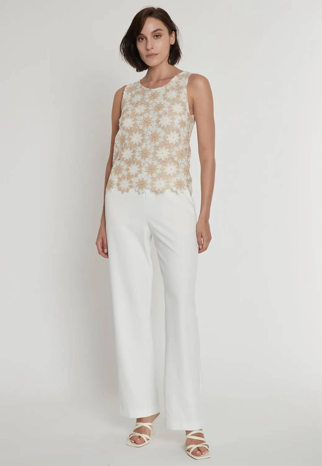 Ana Alcazar Padya tuta pizzo floreale beige