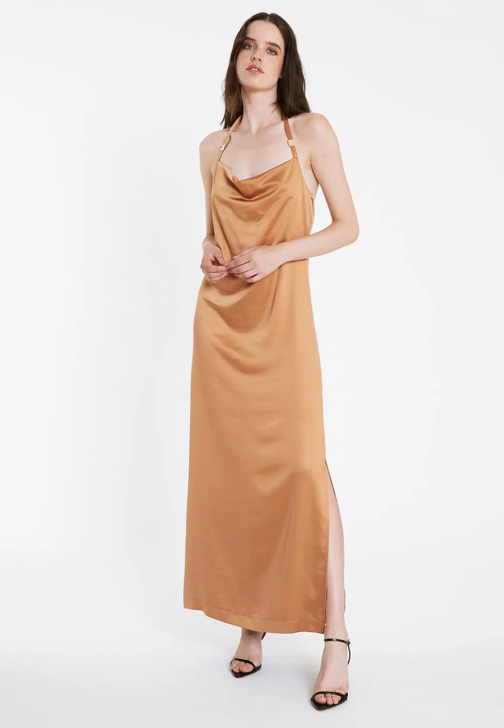 Ana Alcazar Pahamy abito lungo raso rame halter