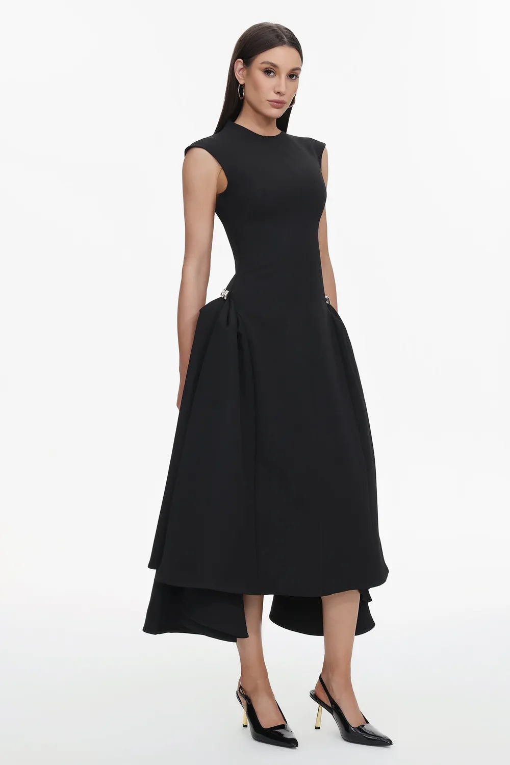 Bella Barnett Paca Choker abito maxi nero smanicato