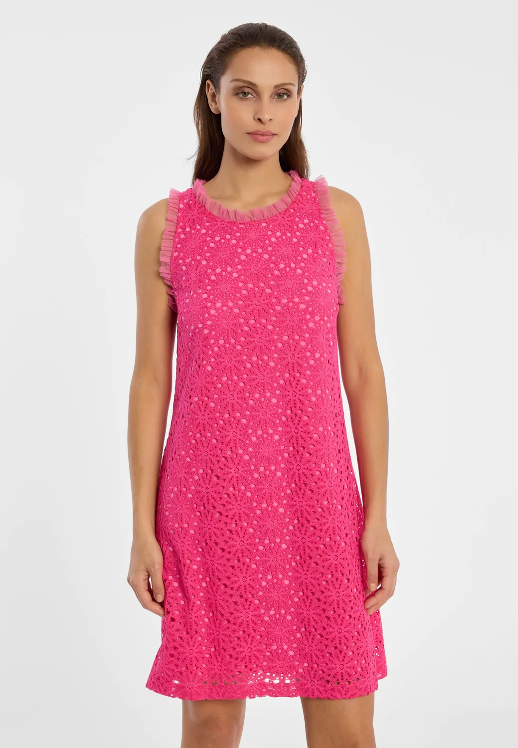 Ana Alcazar Dalio abito pizzo fucsia linea A sangallo