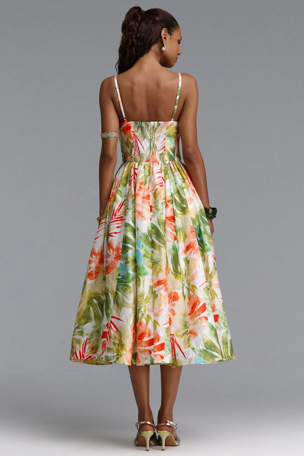 Bella Barnett Kamaria abito maxi floreale spalline